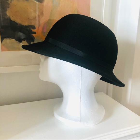 Vintage wool felted hat with feather - Picture 6 of 11